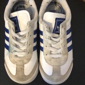 White adidas toddler boy